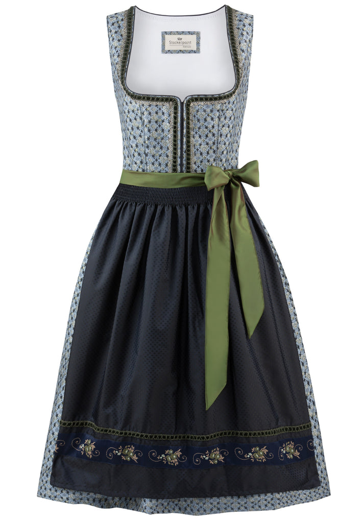 Dirndl Apron Strings in Bavaria and Germany, know before you tie!
