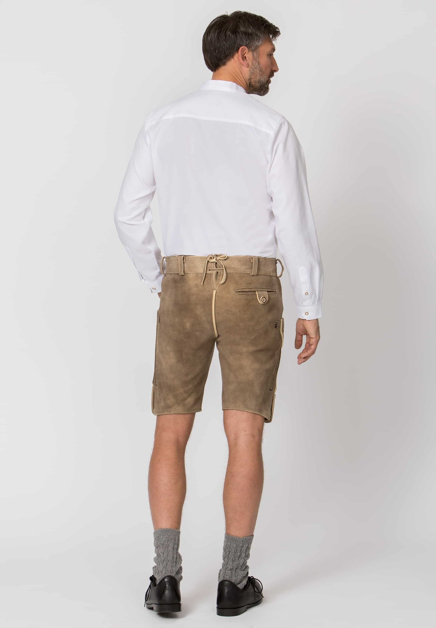 Leon  Men's Traditional  Shirt