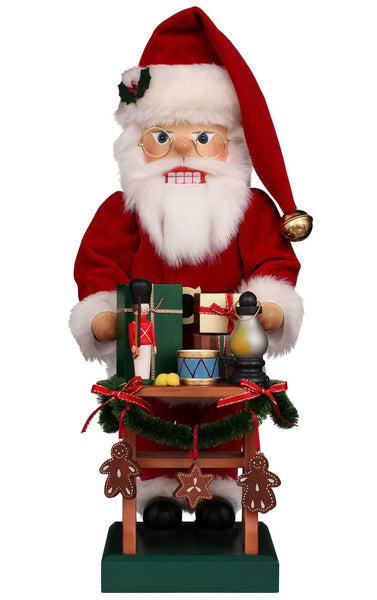Nutcracker - Santa Gift Giver