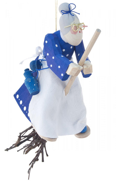 Dregeno Ornament - Carved Kitchen Witch